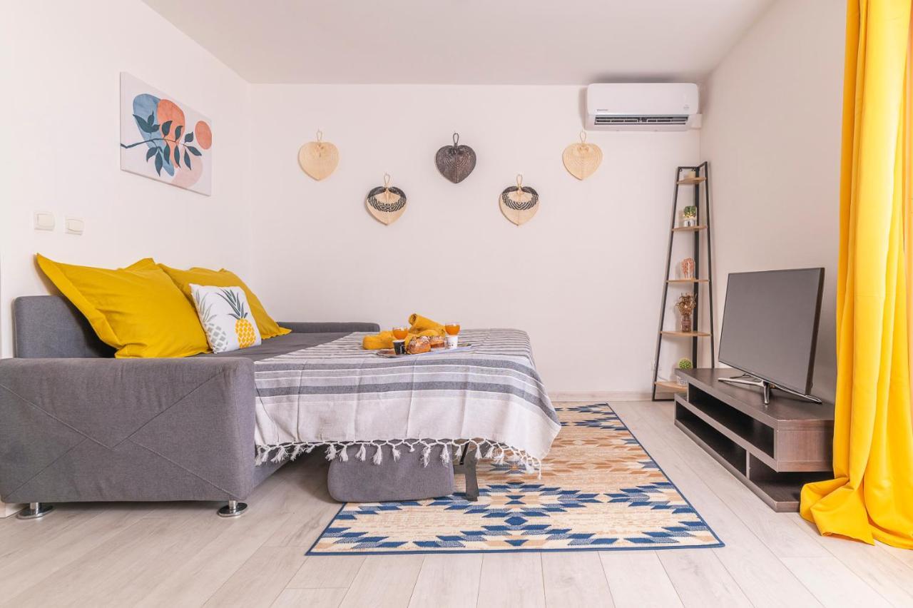 Grand Studio Cosy Le Phare Dionysien - Residence Le Phoenix Saint-Denis Buitenkant foto
