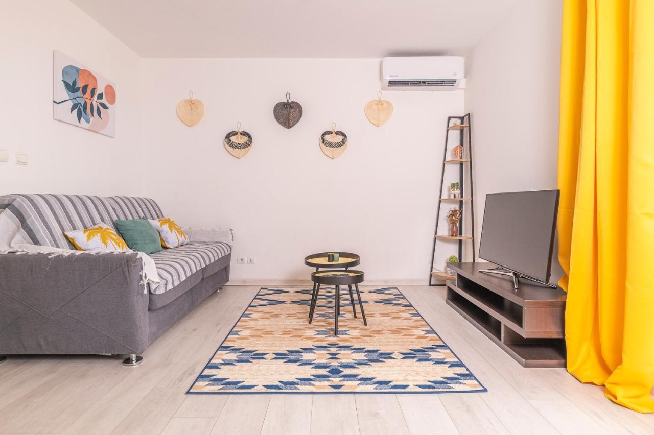 Grand Studio Cosy Le Phare Dionysien - Residence Le Phoenix Saint-Denis Buitenkant foto