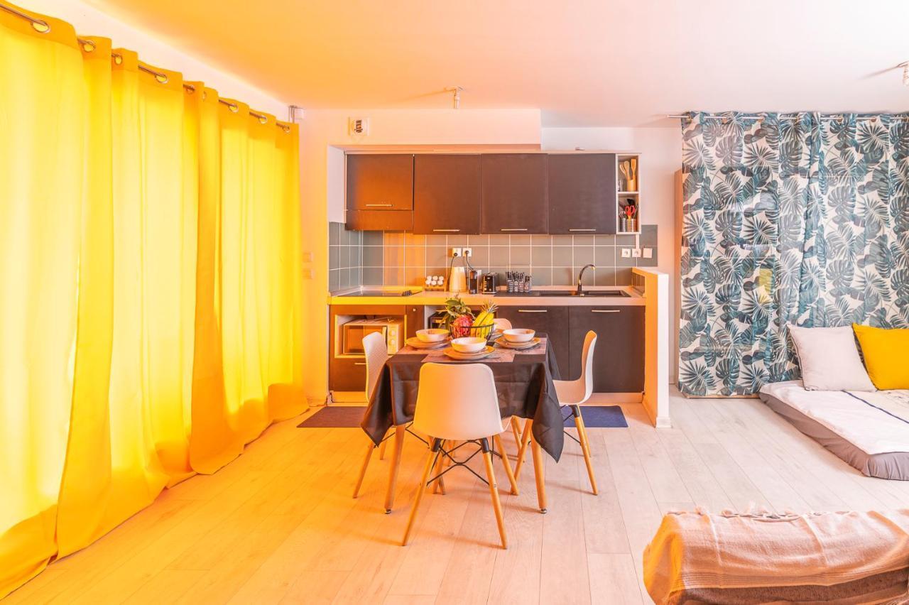 Grand Studio Cosy Le Phare Dionysien - Residence Le Phoenix Saint-Denis Buitenkant foto