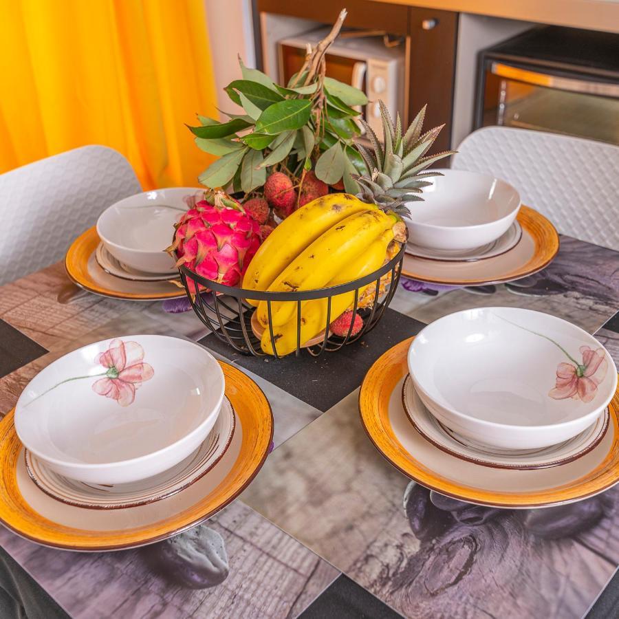 Grand Studio Cosy Le Phare Dionysien - Residence Le Phoenix Saint-Denis Buitenkant foto